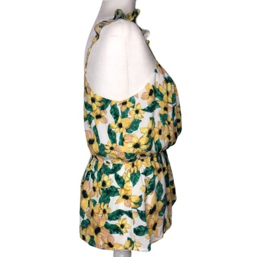 Cupcakes and Cashmere Ruffle Strap Floral Print Sleeveless Top NWT Size S - Picture 3 of 9